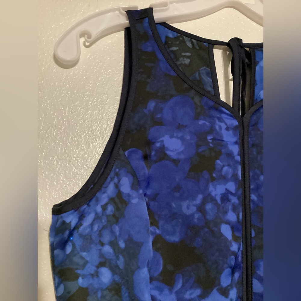 Banana Republic Floral MIDI Dress - Picture 5 of 14
